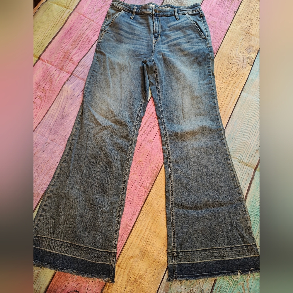 Size 12 Mossimo High Rise Wide Leg Jeans  #0466